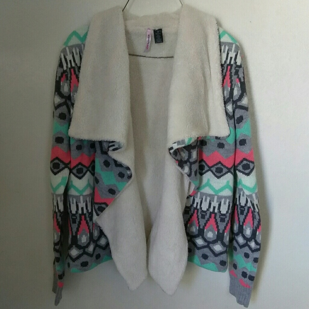 Thick Soft Fuzzy Patterned Sweater